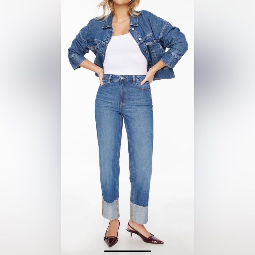 DYNAMITE “Justina” Cuffed Denim